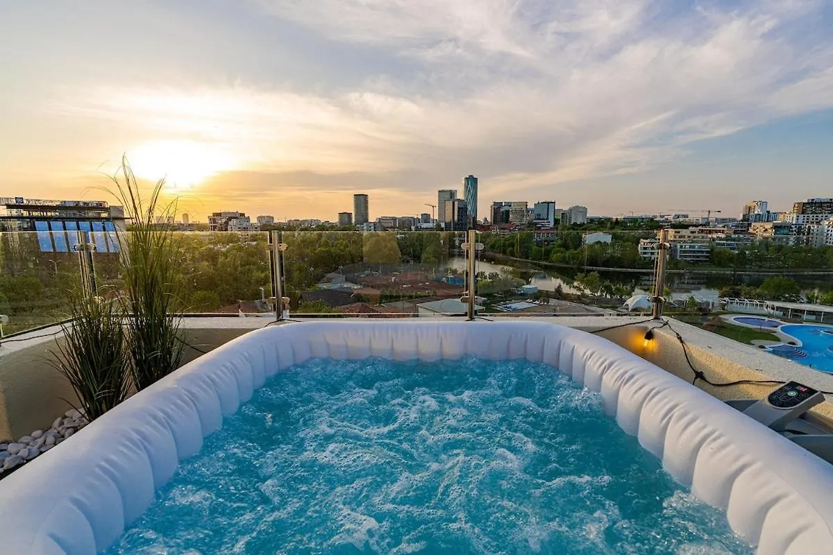 Downtown Floreasca Penthouse With Jacuzzi&Sauna Bucareste Apartamento