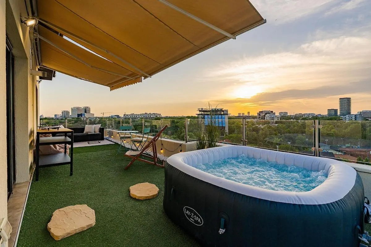 Downtown Floreasca Penthouse With Jacuzzi&Sauna Bucareste Apartamento